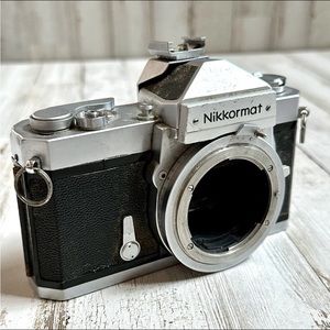 Nikkormat Camera Body